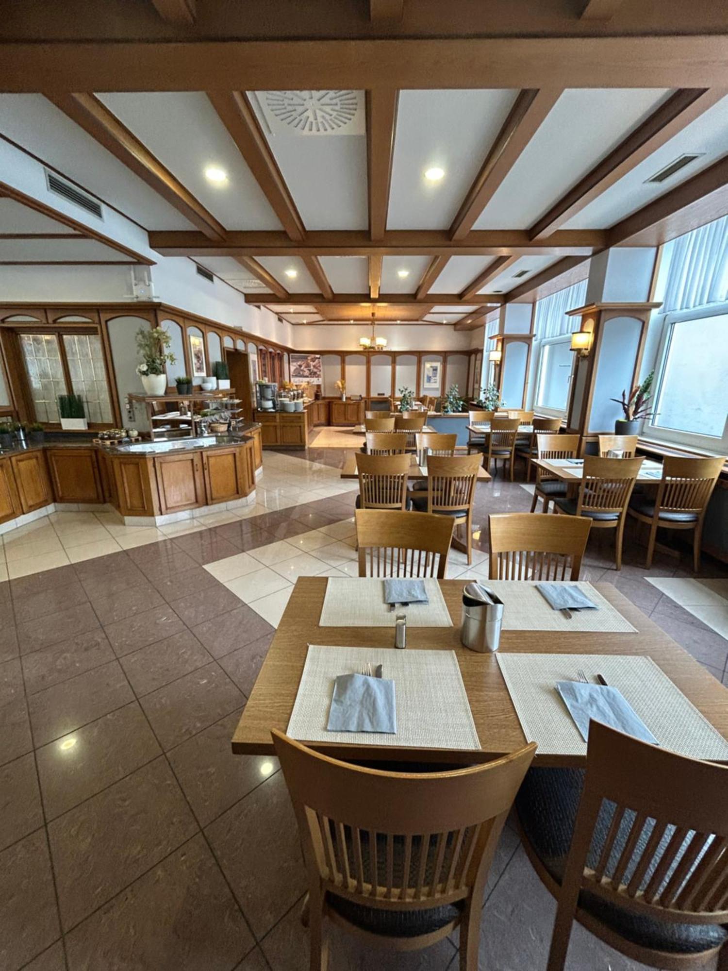 Concorde Hotel Зиген Екстериор снимка